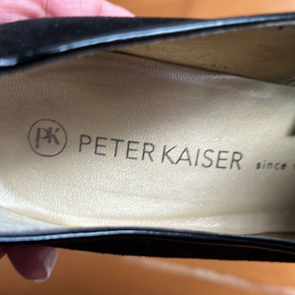 Peter Kaiser Holm High Front Court Black Suede Heels with Tassels Size 9 - Picture 11 of 16